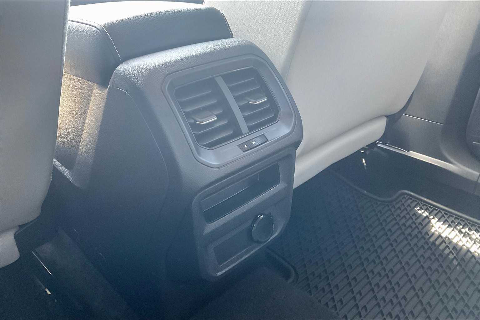 2024 Volkswagen Tiguan S - Photo 26