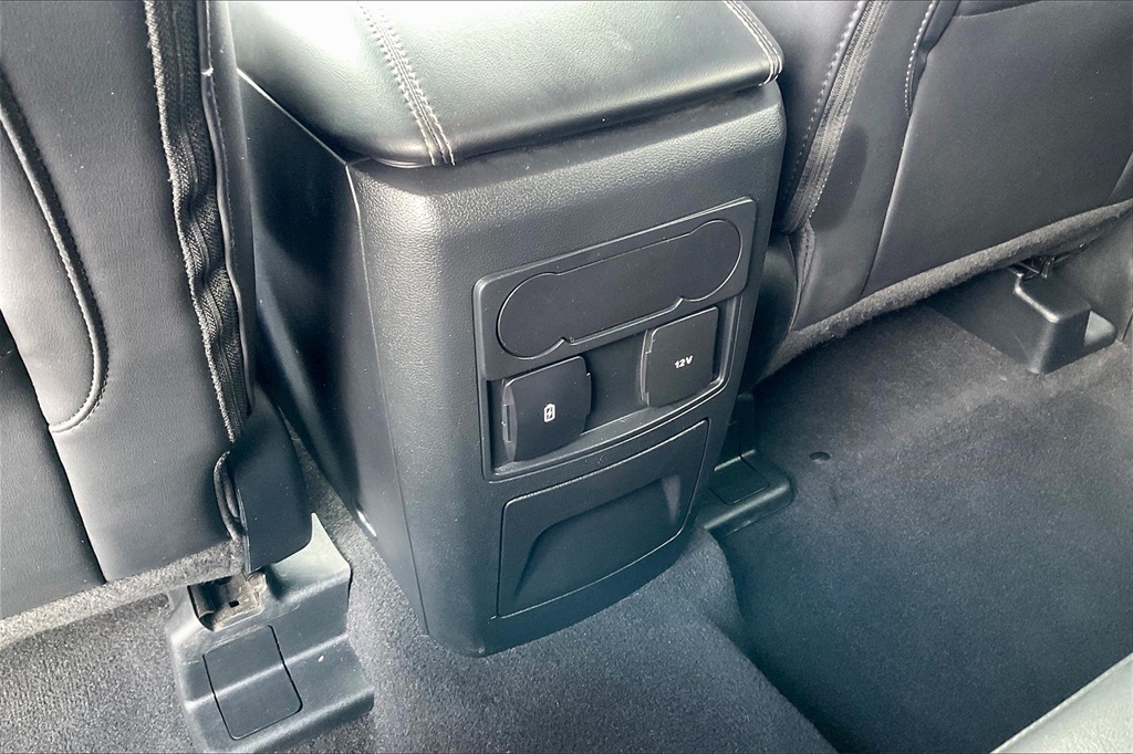2023 Ford Explorer XLT - Photo 27
