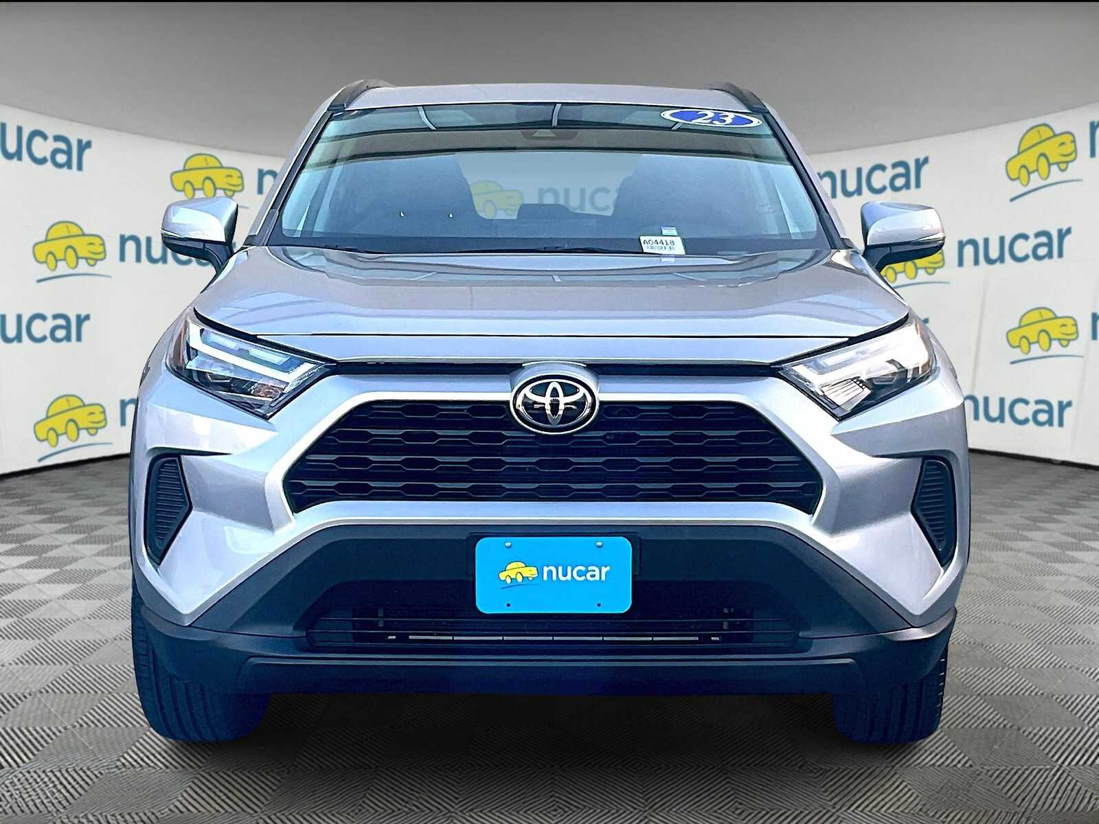 2023 Toyota RAV4 XLE - Photo 2