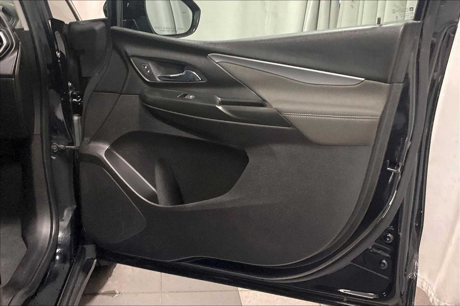 2023 Chevrolet Bolt EV 1LT - Photo 12