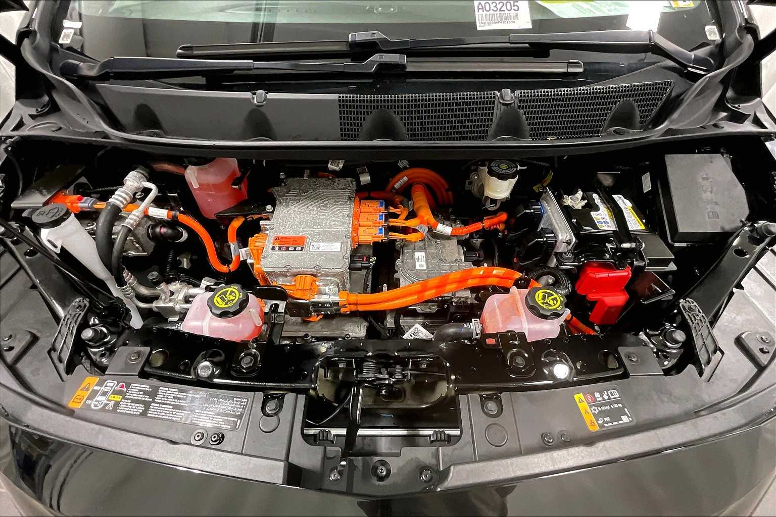 2023 Chevrolet Bolt EV 1LT - Photo 29