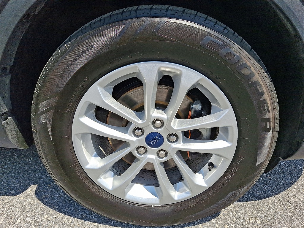 2022 Ford Escape SE - Photo 9