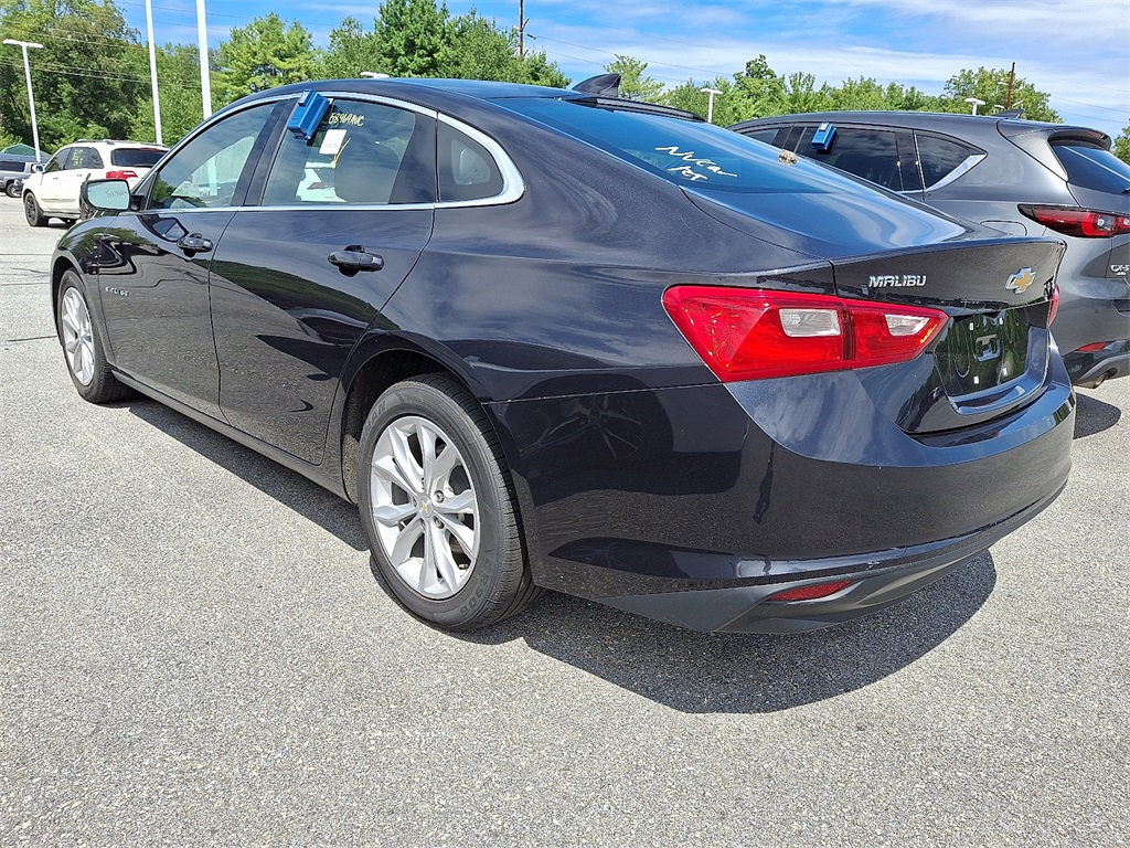 2023 Chevrolet Malibu LT - Photo 4