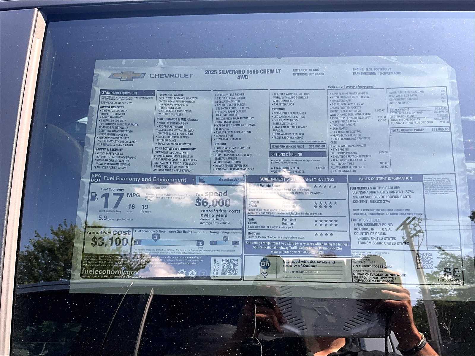 2025 Chevrolet Silverado 1500 LT - Photo 17