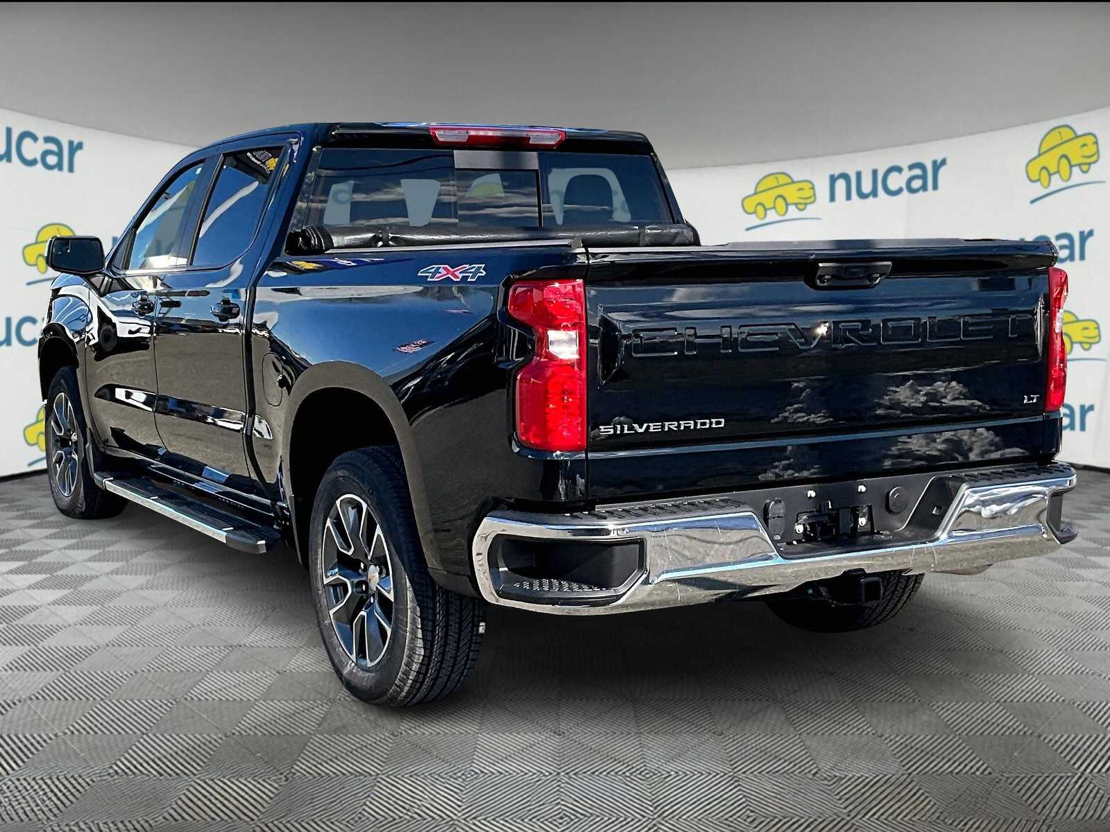 2025 Chevrolet Silverado 1500 LT - Photo 5