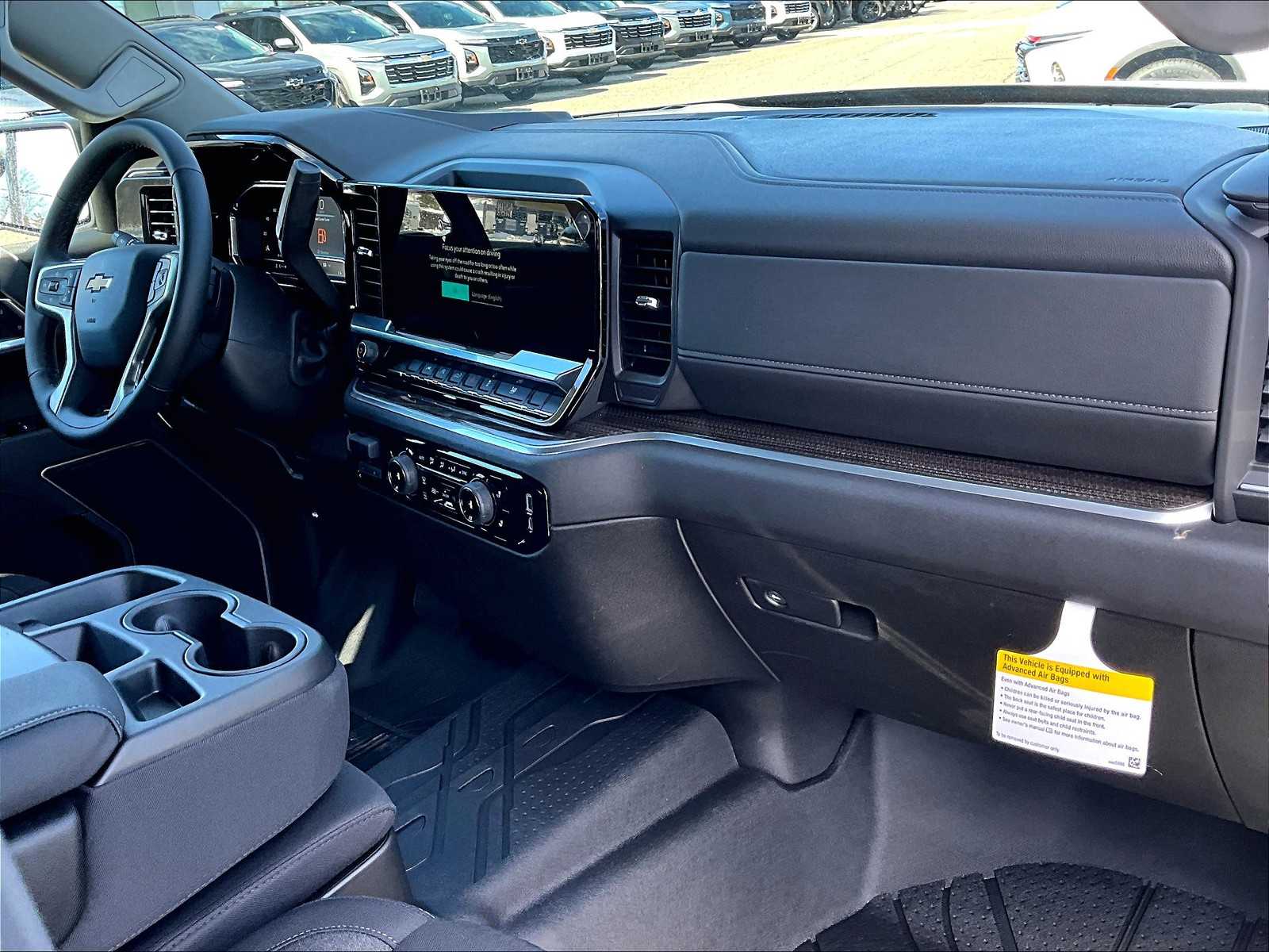 2025 Chevrolet Silverado 1500 LT - Photo 10