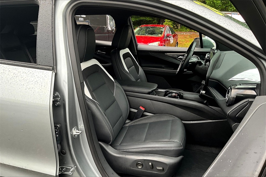 2024 Chevrolet Blazer EV LT - Photo 11