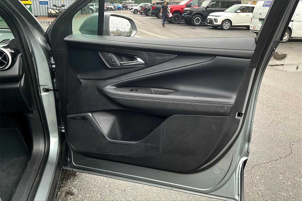 2024 Chevrolet Blazer EV LT - Photo 12