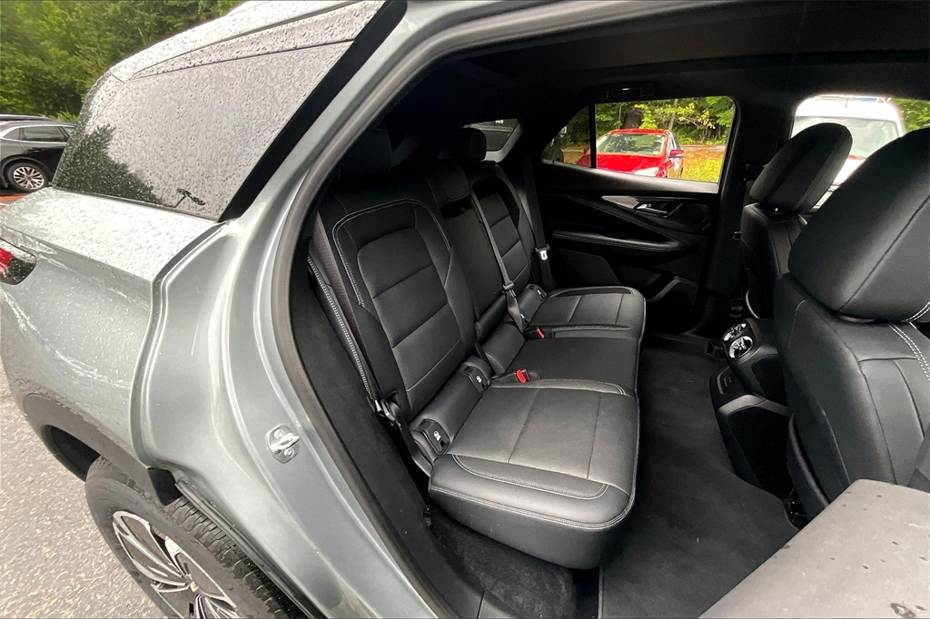 2024 Chevrolet Blazer EV LT - Photo 16