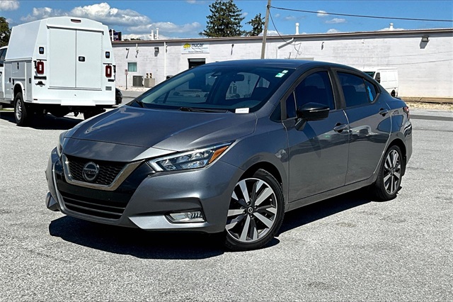 2020 Nissan Versa 1.6 SR - Photo 2