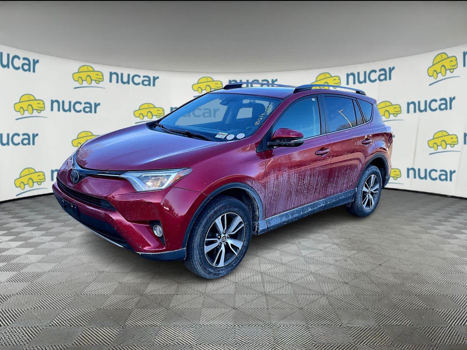 2017 Toyota RAV4 XLE - Photo 2