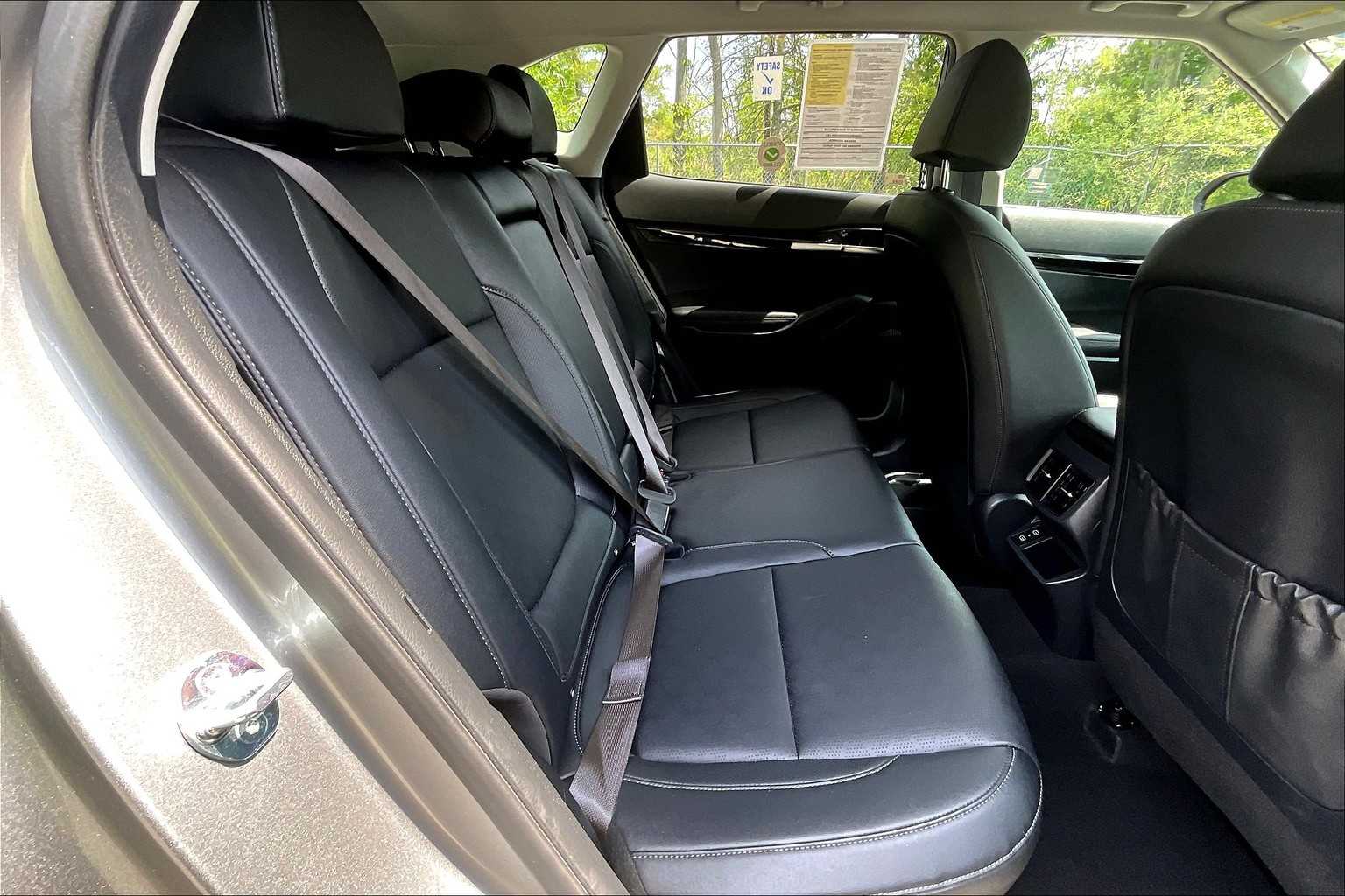 2024 Kia Seltos EX - Photo 16