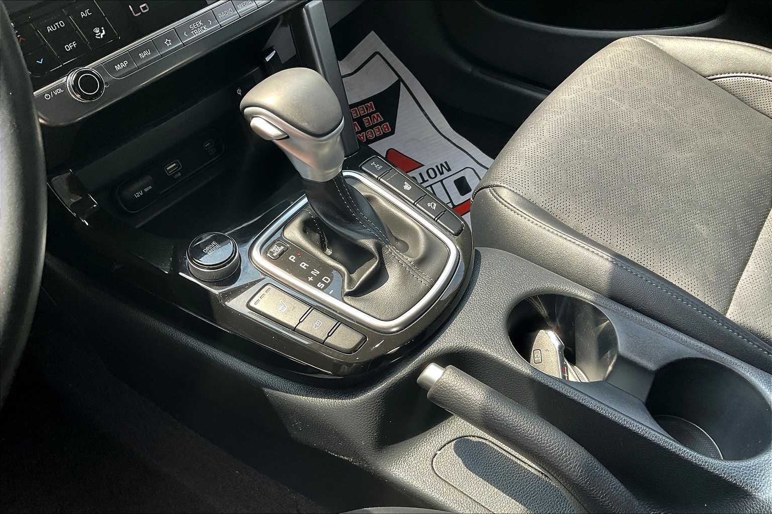 2024 Kia Seltos EX - Photo 20