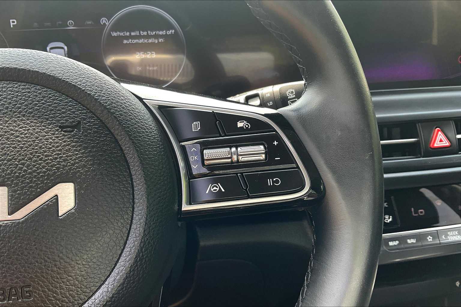 2024 Kia Seltos EX - Photo 24
