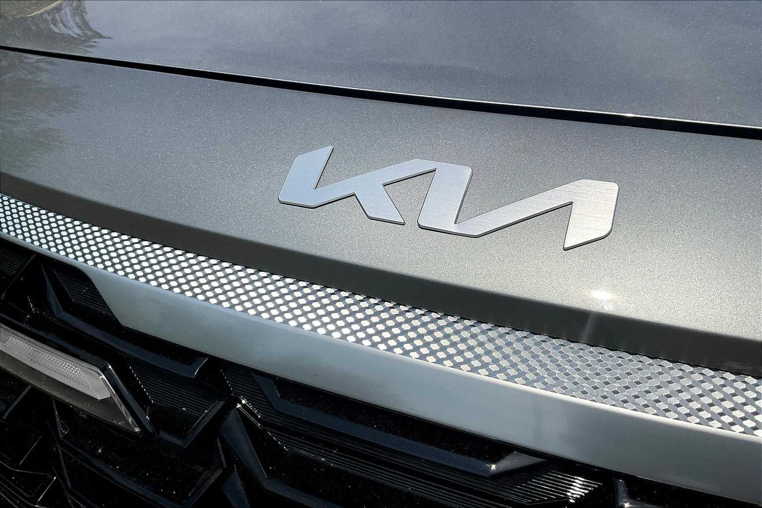 2024 Kia Seltos EX - Photo 32