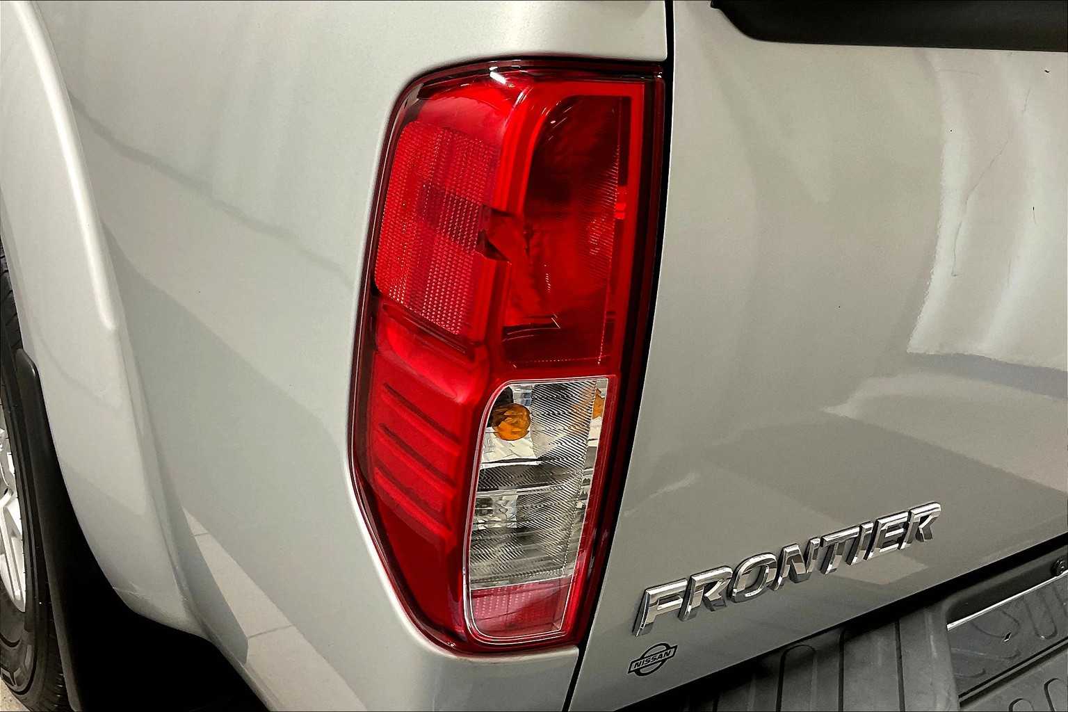 2018 Nissan Frontier SV V6 - Photo 33