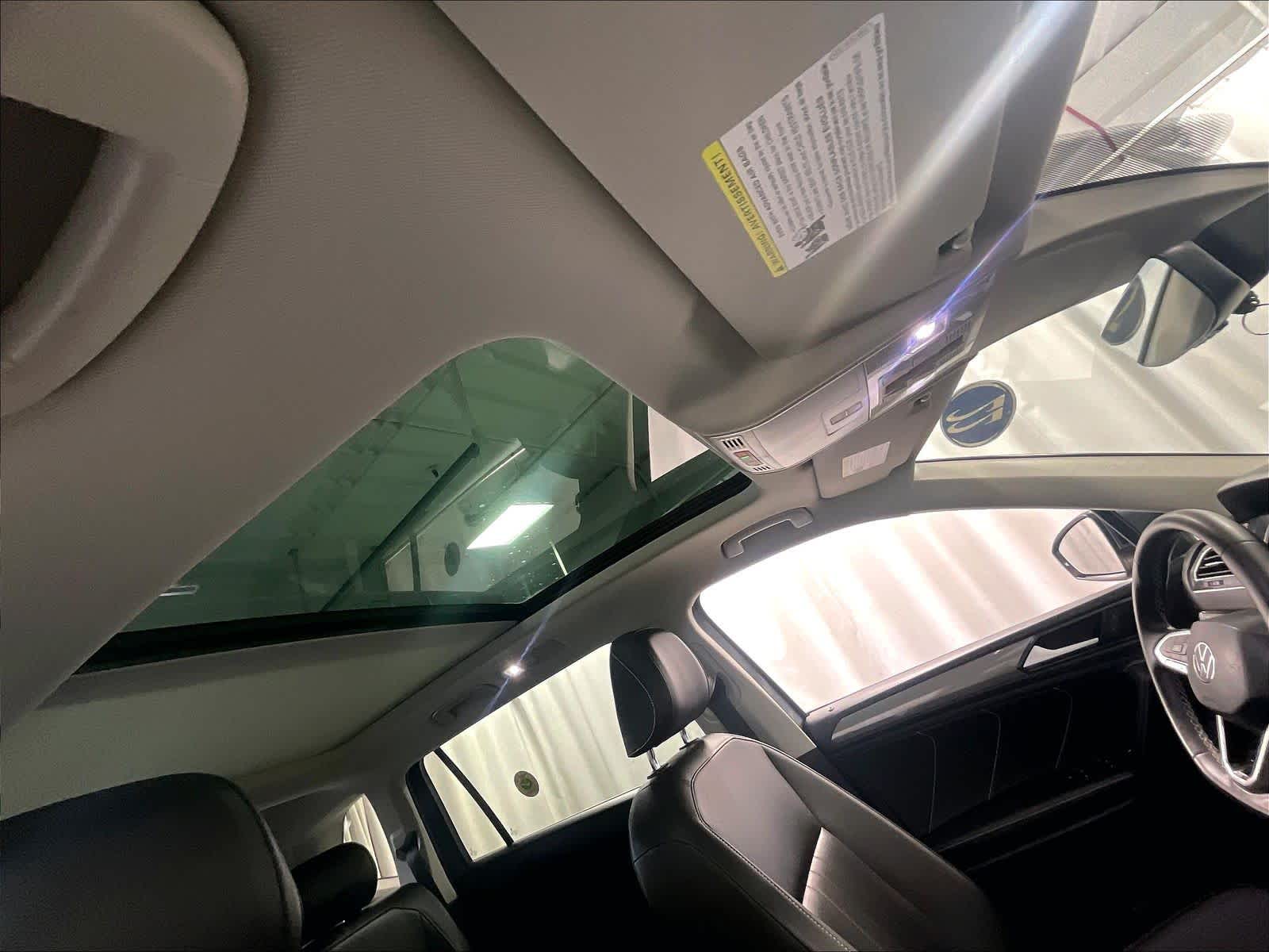 2022 Volkswagen Tiguan SE - Photo 22