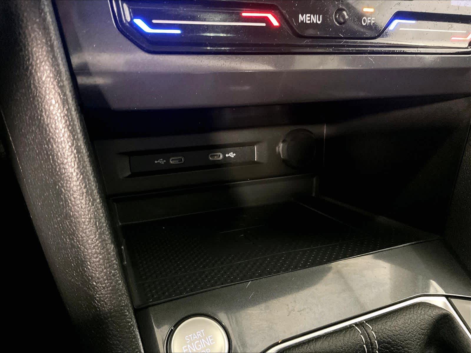 2022 Volkswagen Tiguan SE - Photo 27