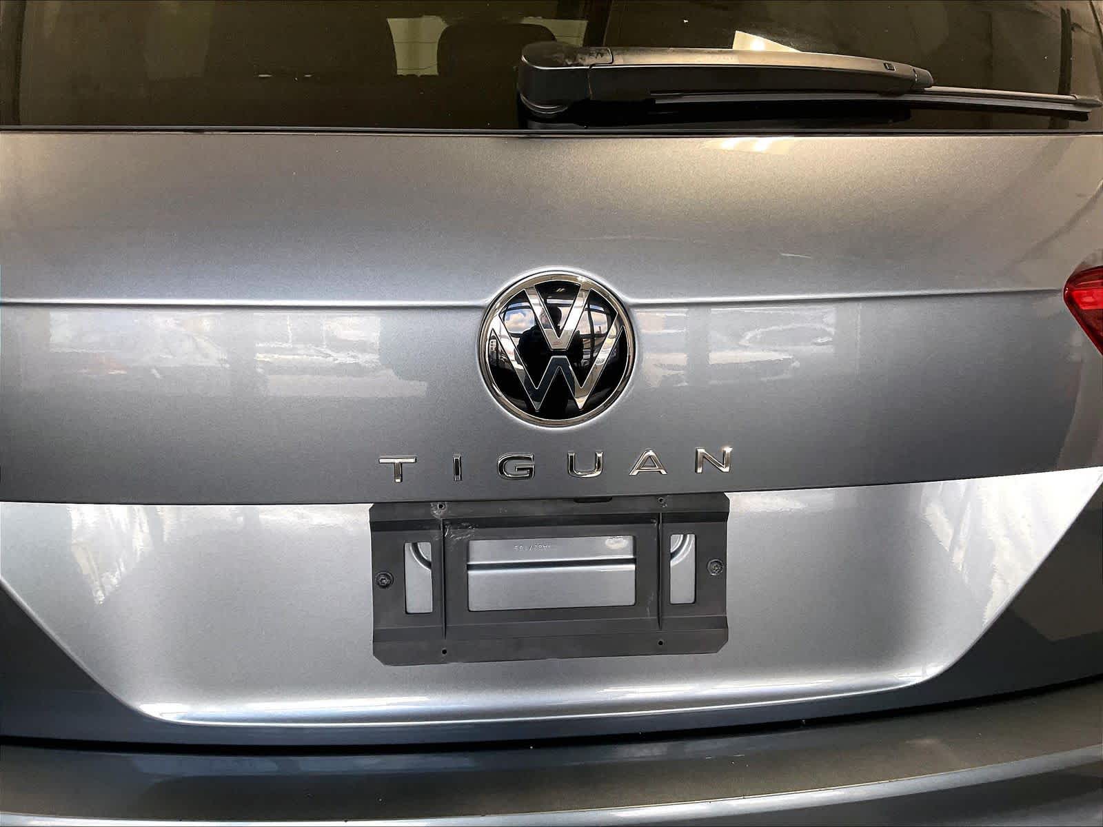 2022 Volkswagen Tiguan SE - Photo 29