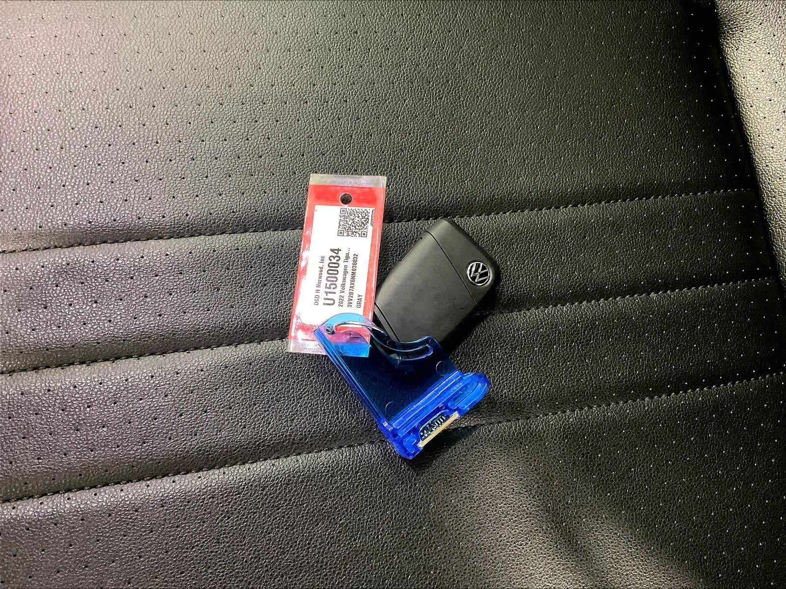 2022 Volkswagen Tiguan SE - Photo 31