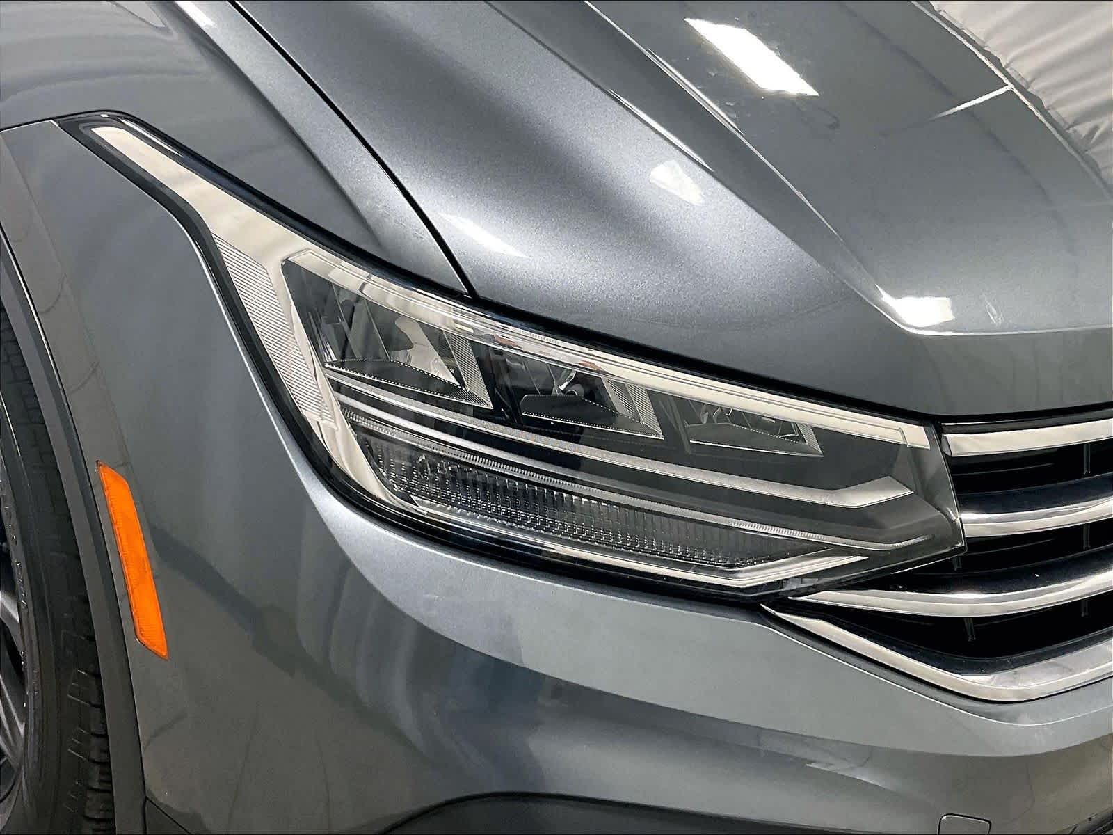 2022 Volkswagen Tiguan SE - Photo 33