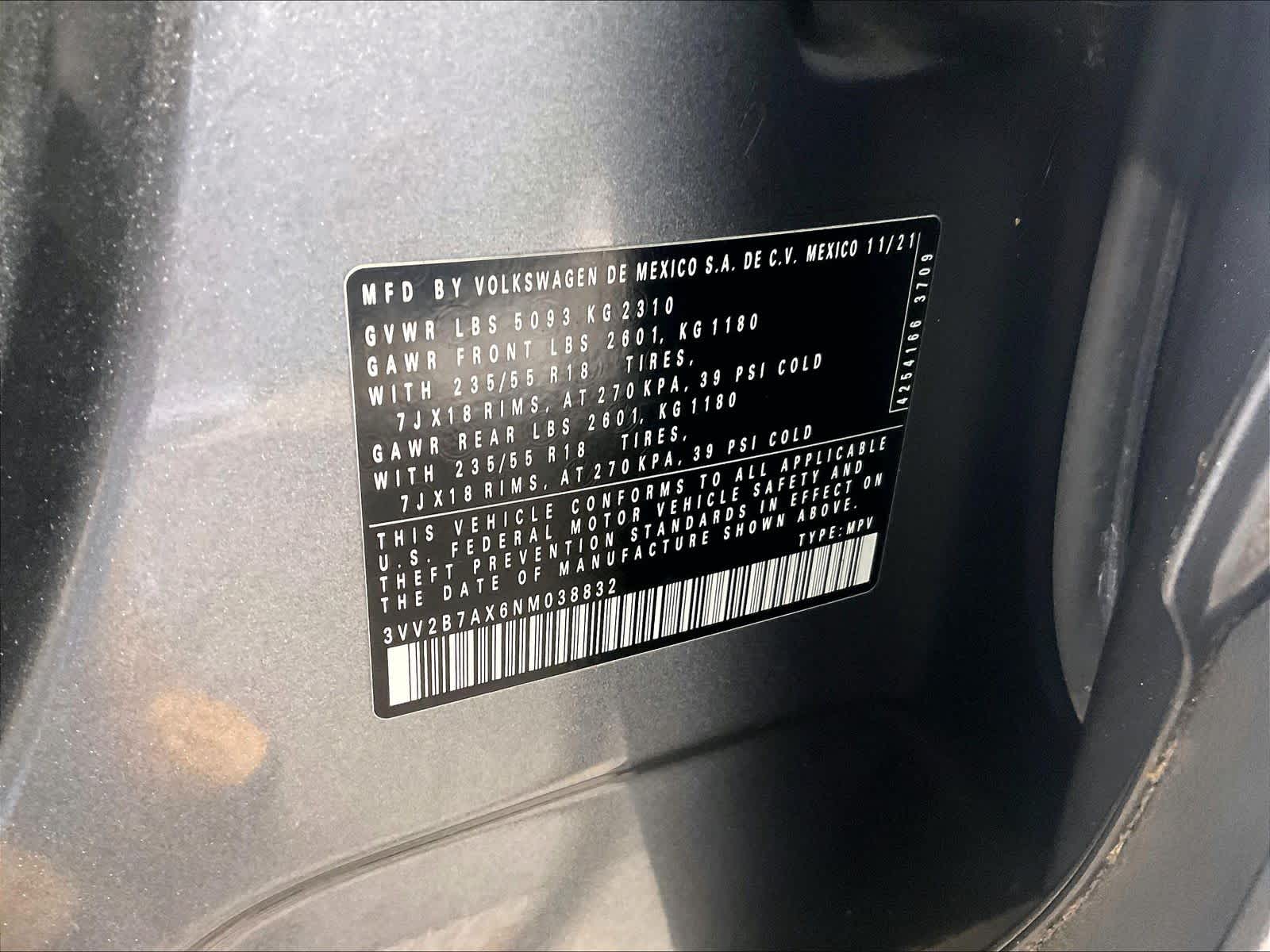 2022 Volkswagen Tiguan SE - Photo 36