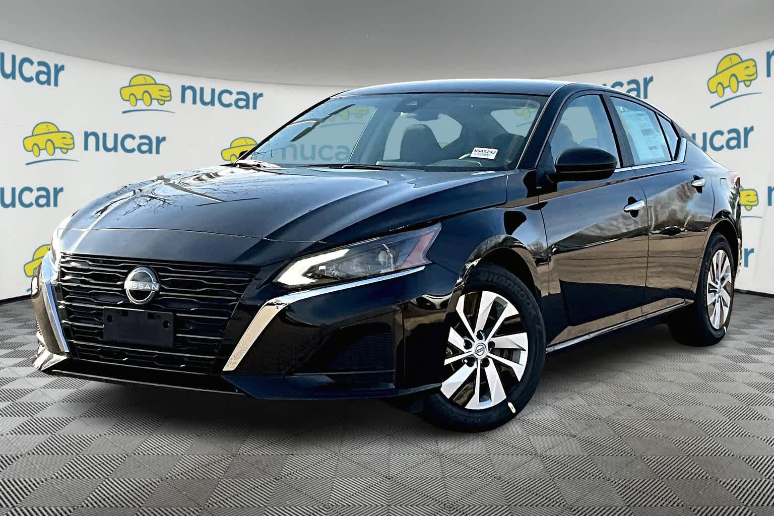 2025 Nissan Altima S - Photo 4