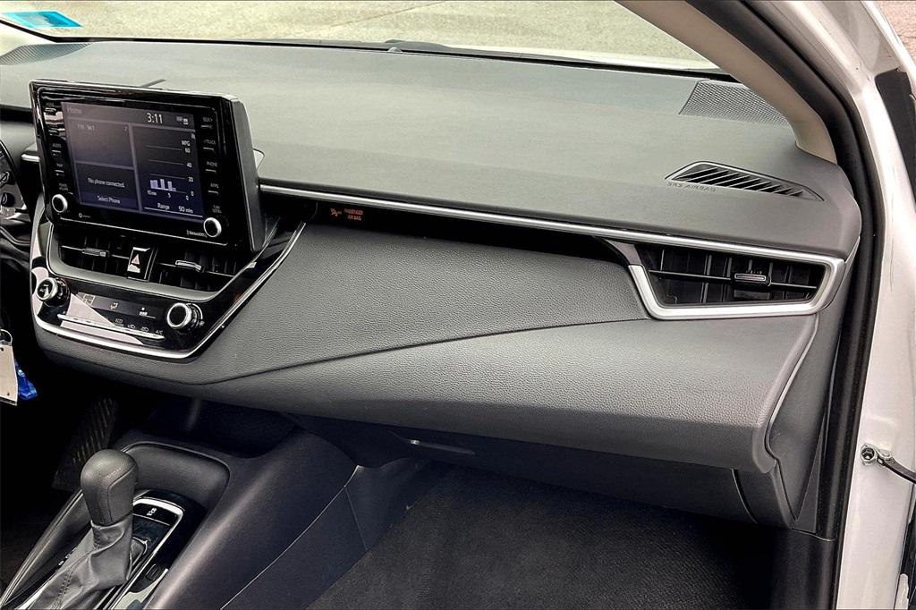 2022 Toyota Corolla LE - Photo 12