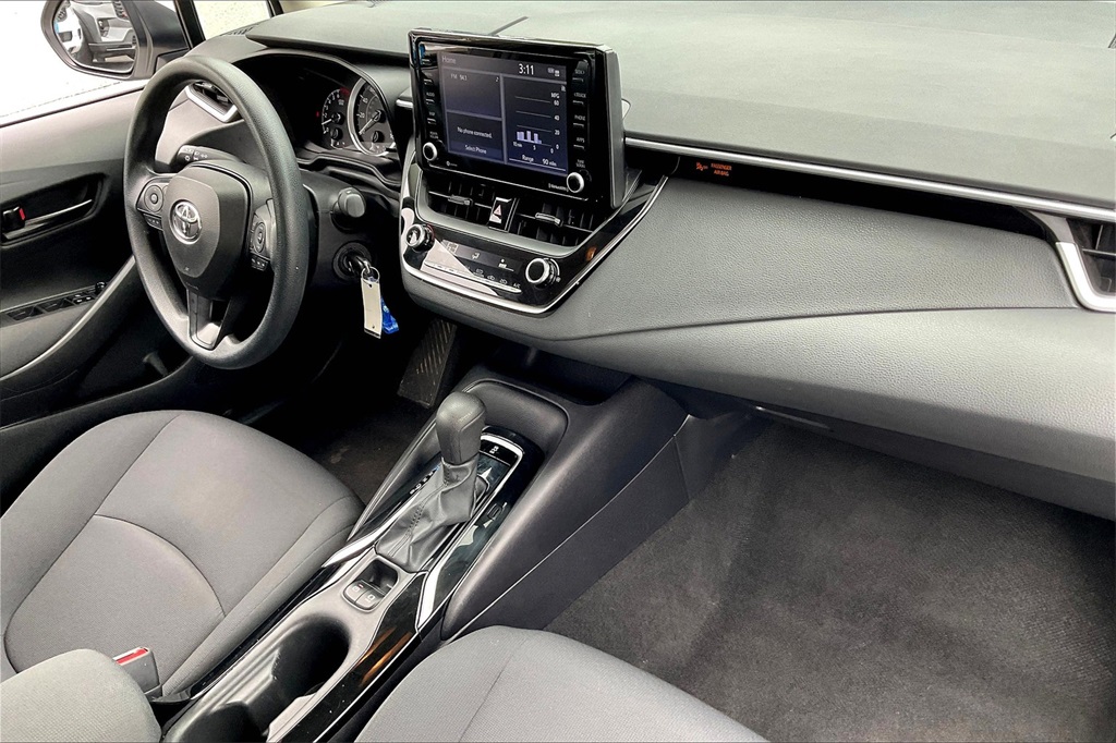 2022 Toyota Corolla LE - Photo 13