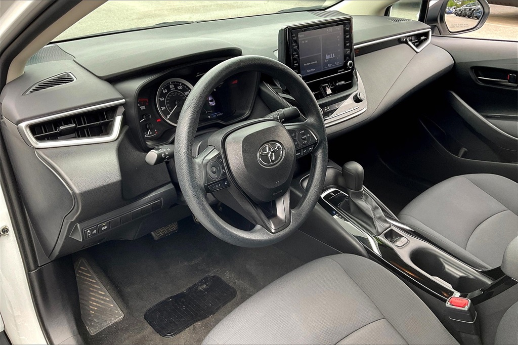 2022 Toyota Corolla LE - Photo 8