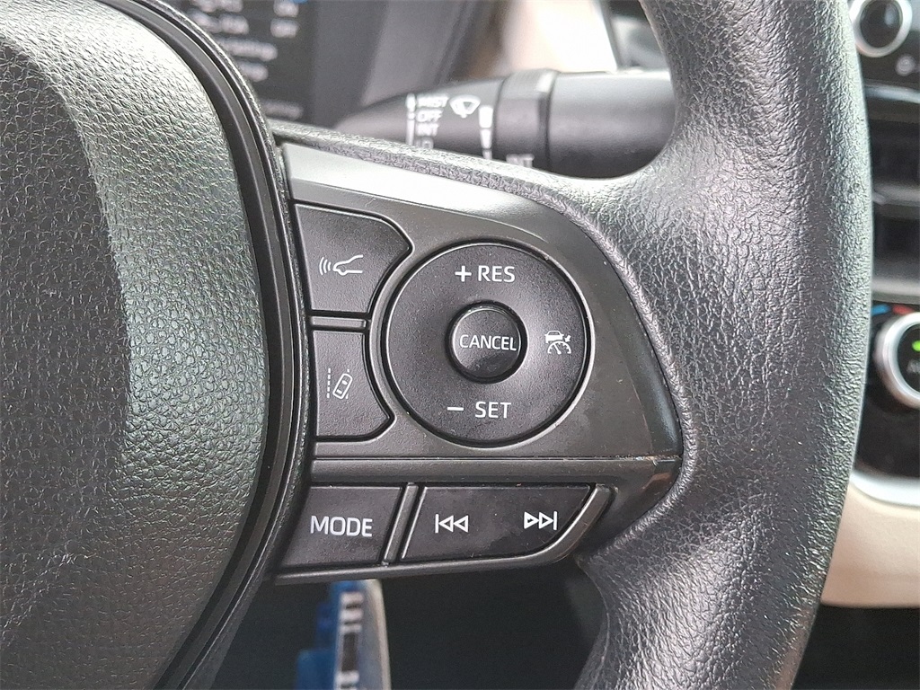 2021 Toyota Corolla LE - Photo 22