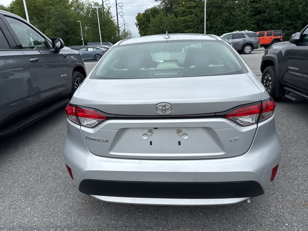 2021 Toyota Corolla LE - Photo 4
