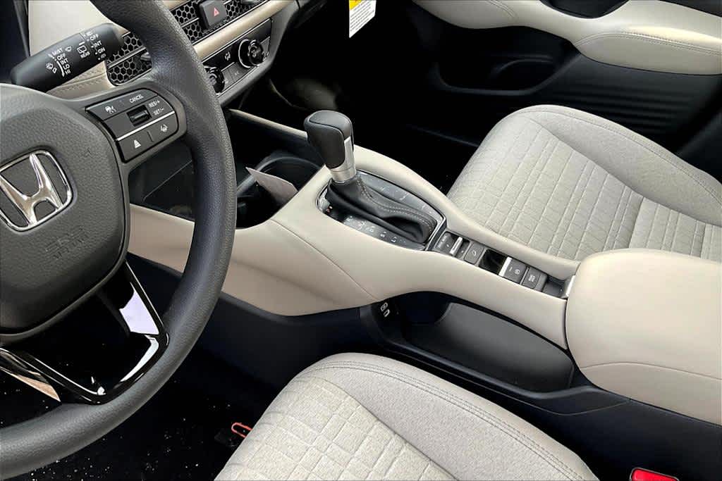 2026 Honda HR-V LX - Photo 13