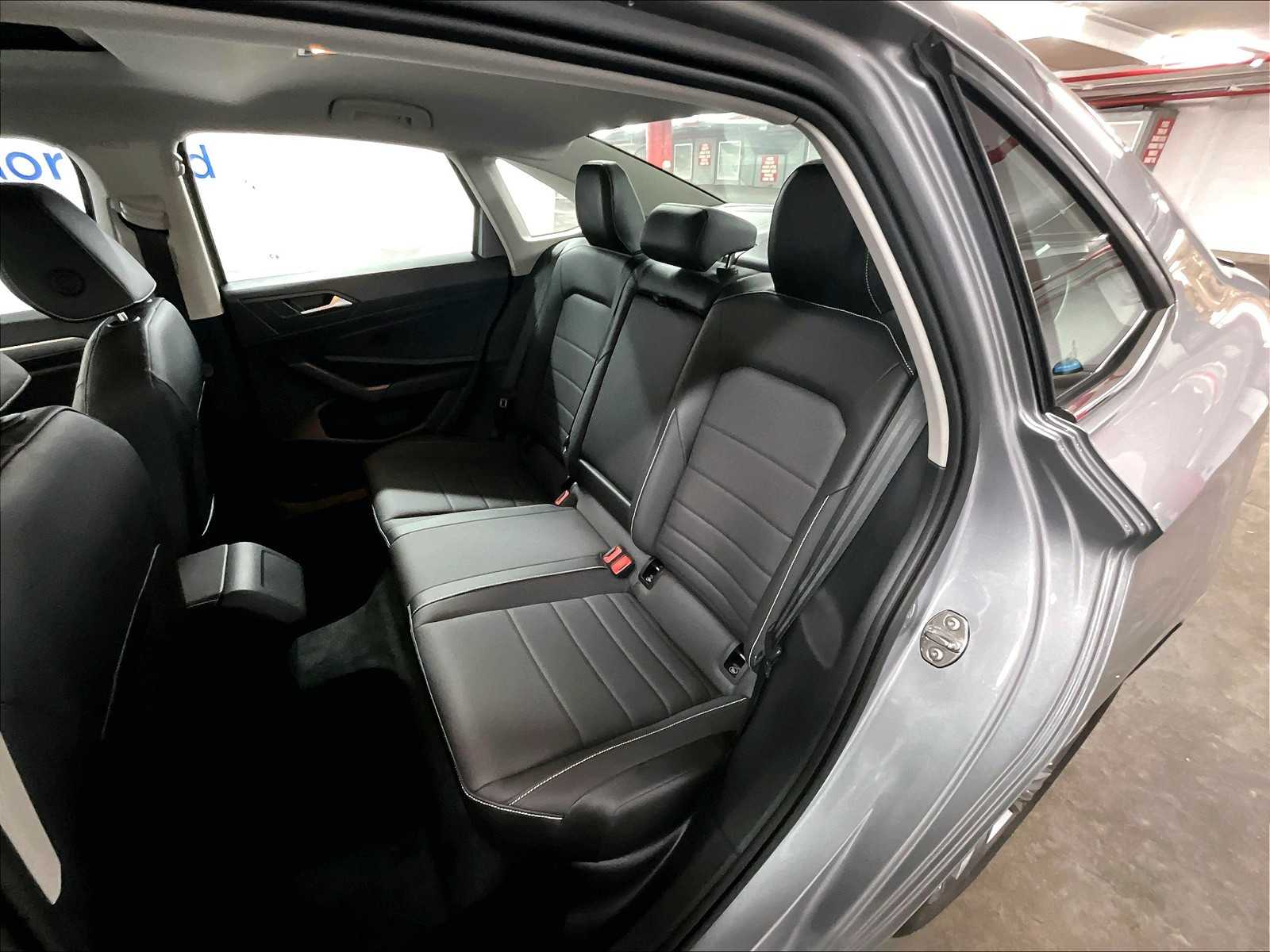 2023 Volkswagen Jetta SE - Photo 15