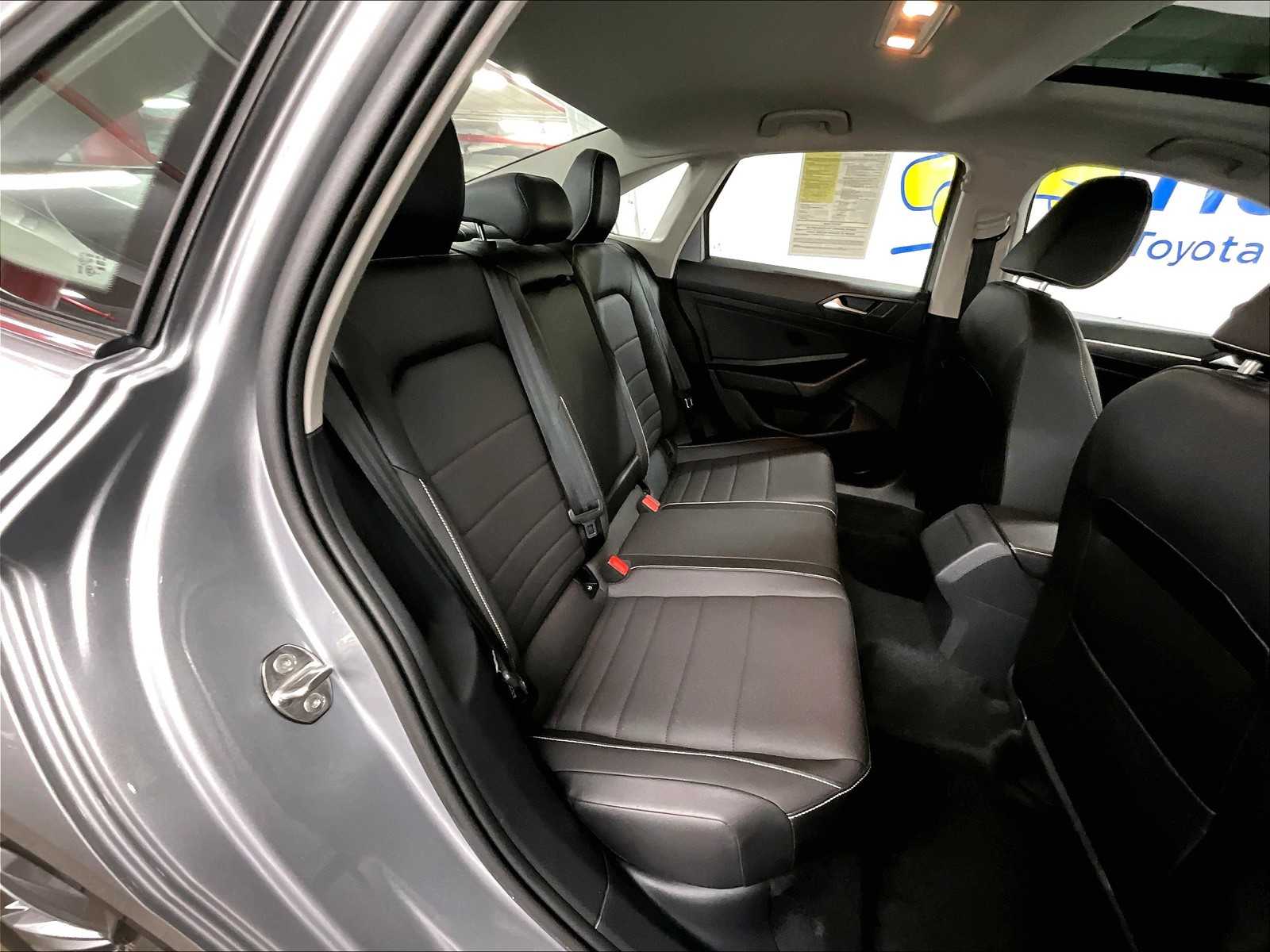 2023 Volkswagen Jetta SE - Photo 16