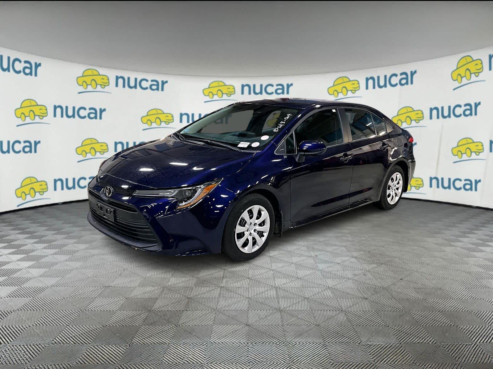 2023 Toyota Corolla LE - Photo 2