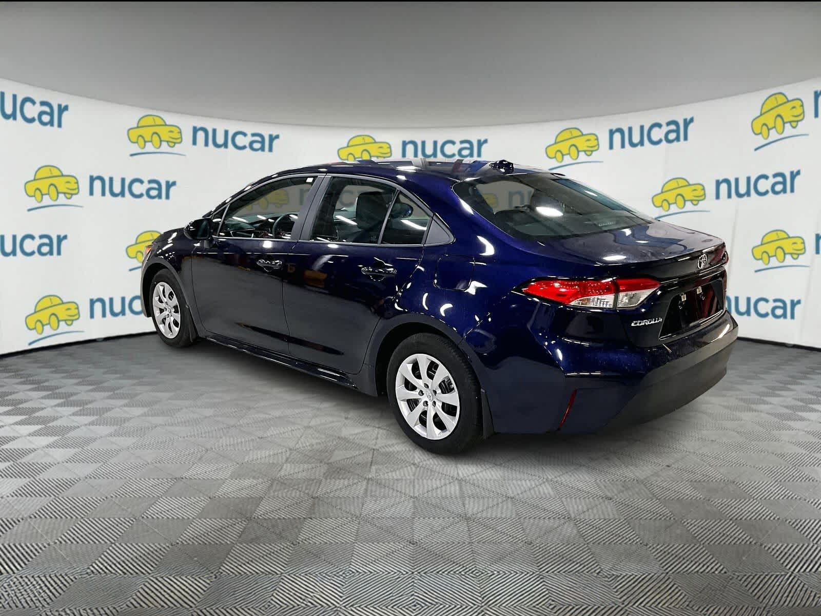 2023 Toyota Corolla LE - Photo 3