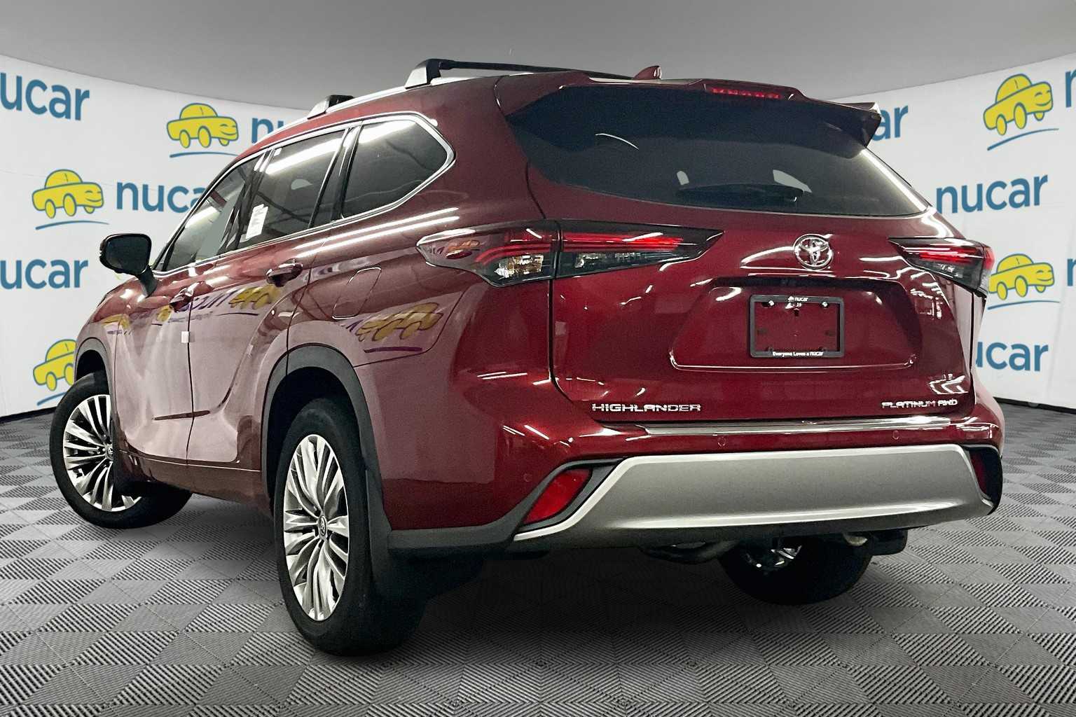 2025 Toyota Highlander Platinum - Photo 5