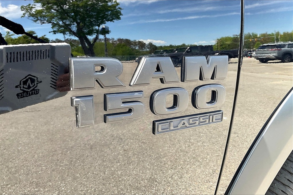 2022 Ram 1500 Classic Warlock - Photo 25