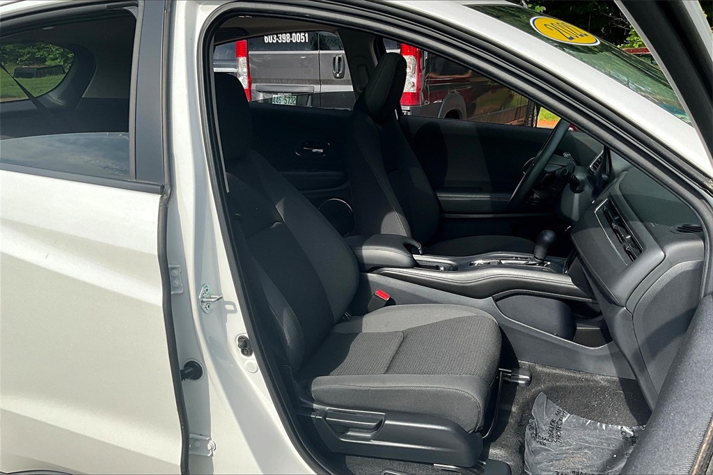 2022 Honda HR-V EX - Photo 11