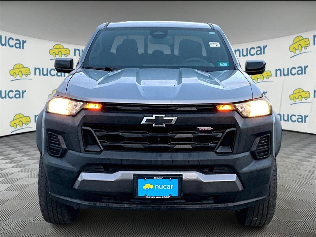 2023 Chevrolet Colorado Trail Boss - Photo 2