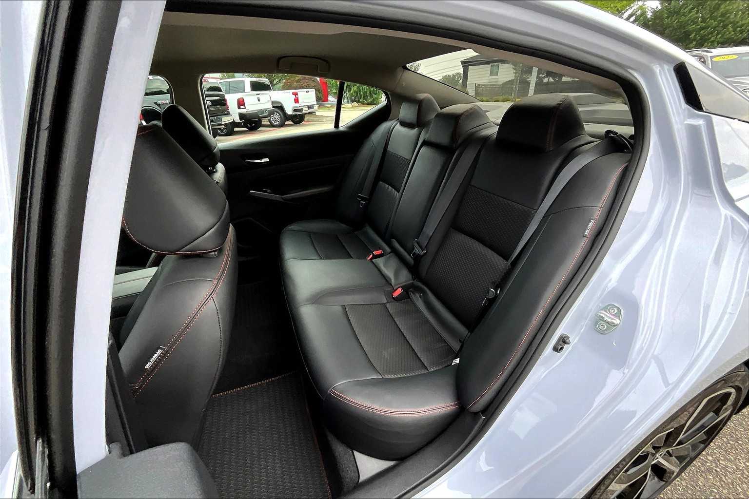 2023 Nissan Altima 2.5 SR - Photo 15