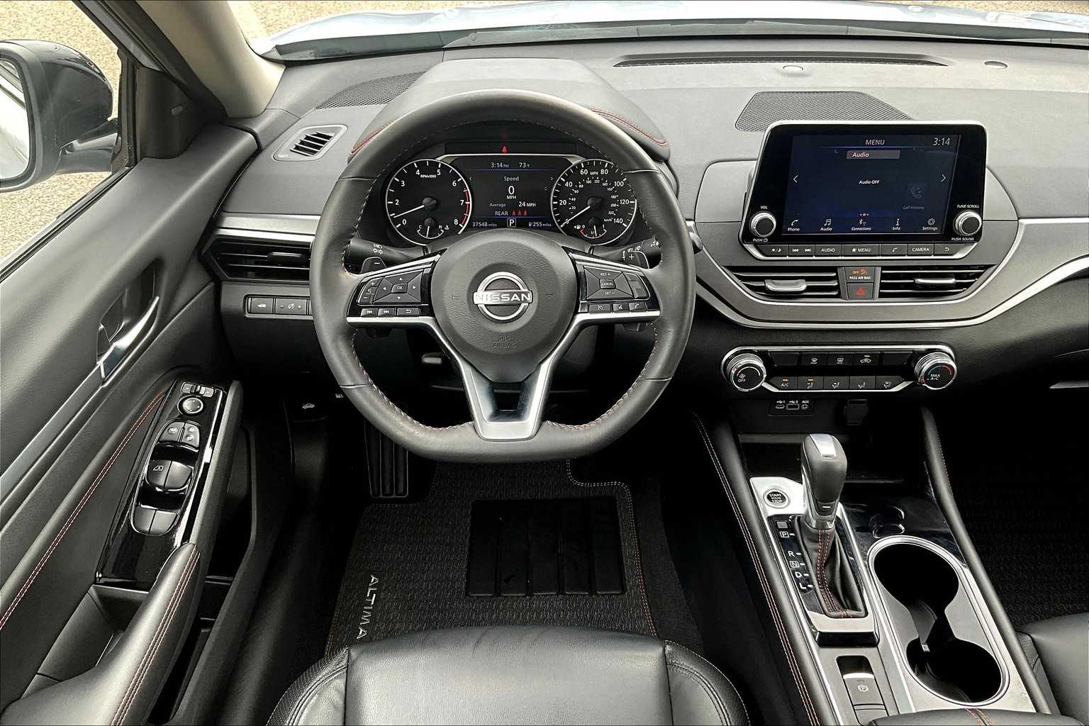 2023 Nissan Altima 2.5 SR - Photo 17