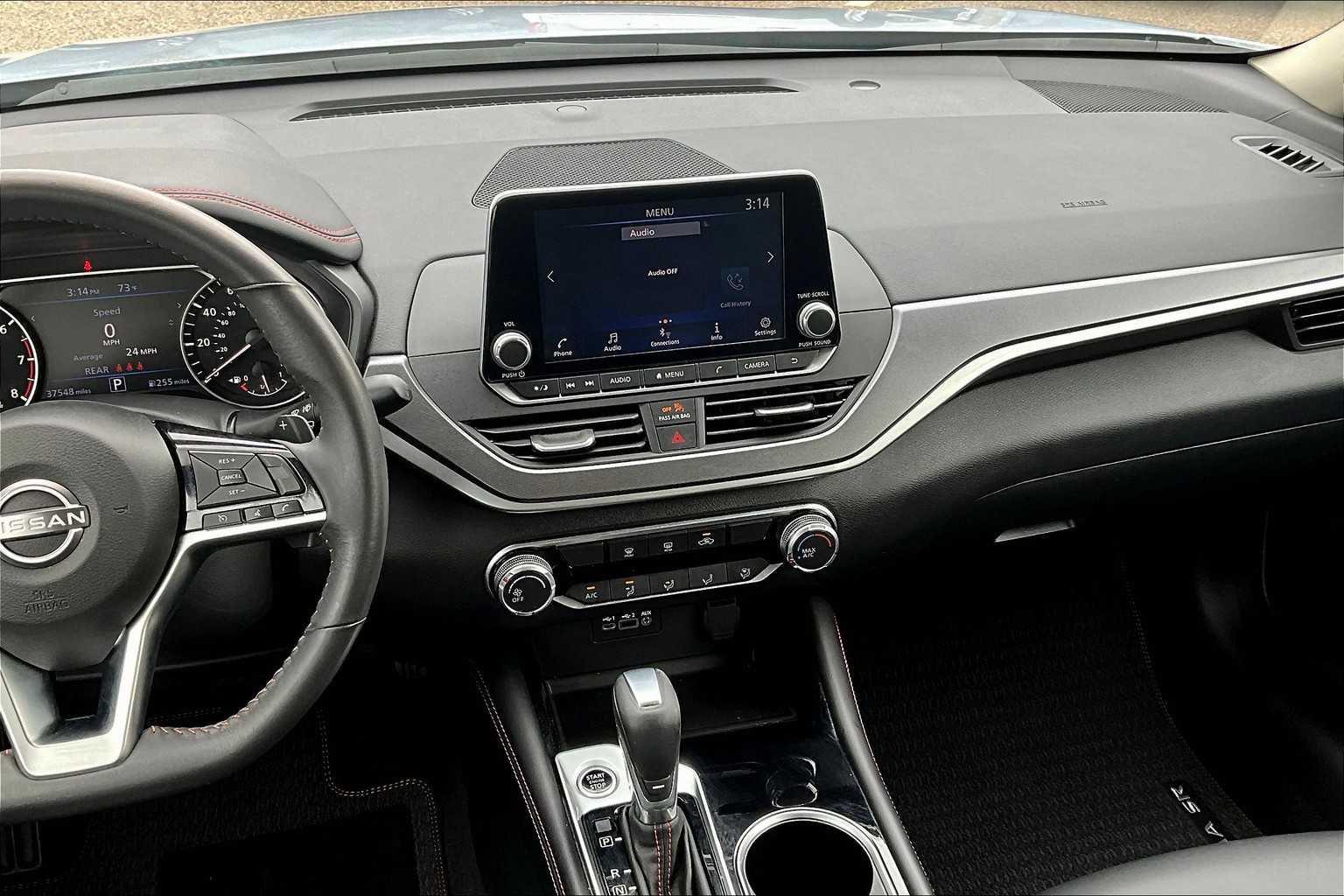 2023 Nissan Altima 2.5 SR - Photo 18