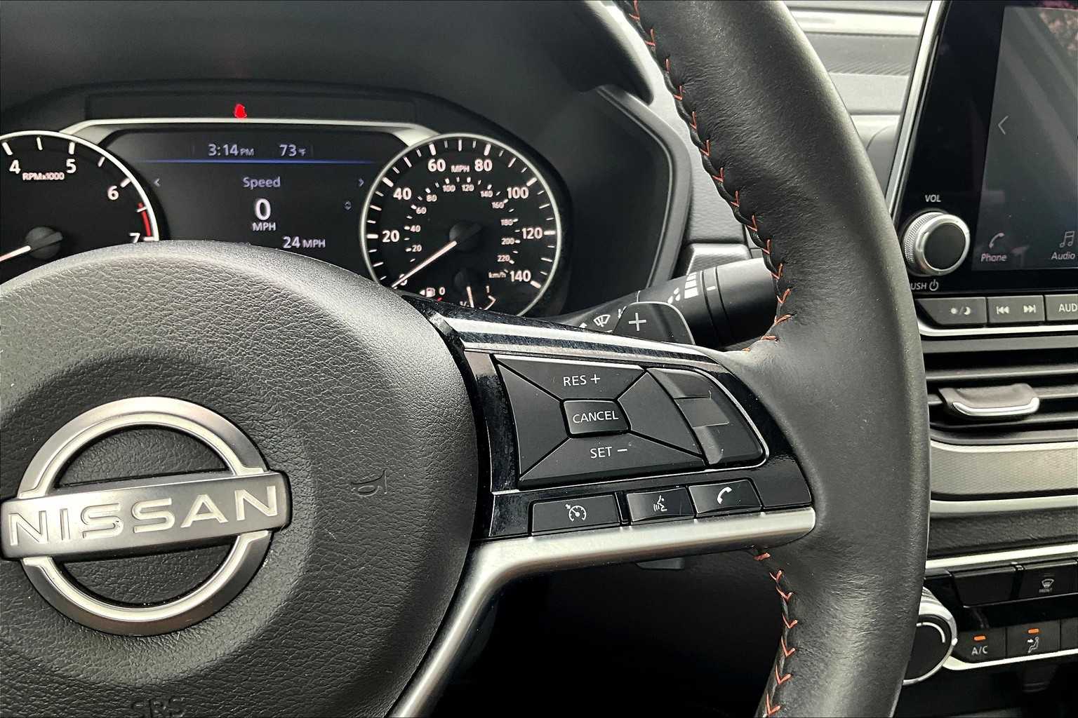 2023 Nissan Altima 2.5 SR - Photo 23