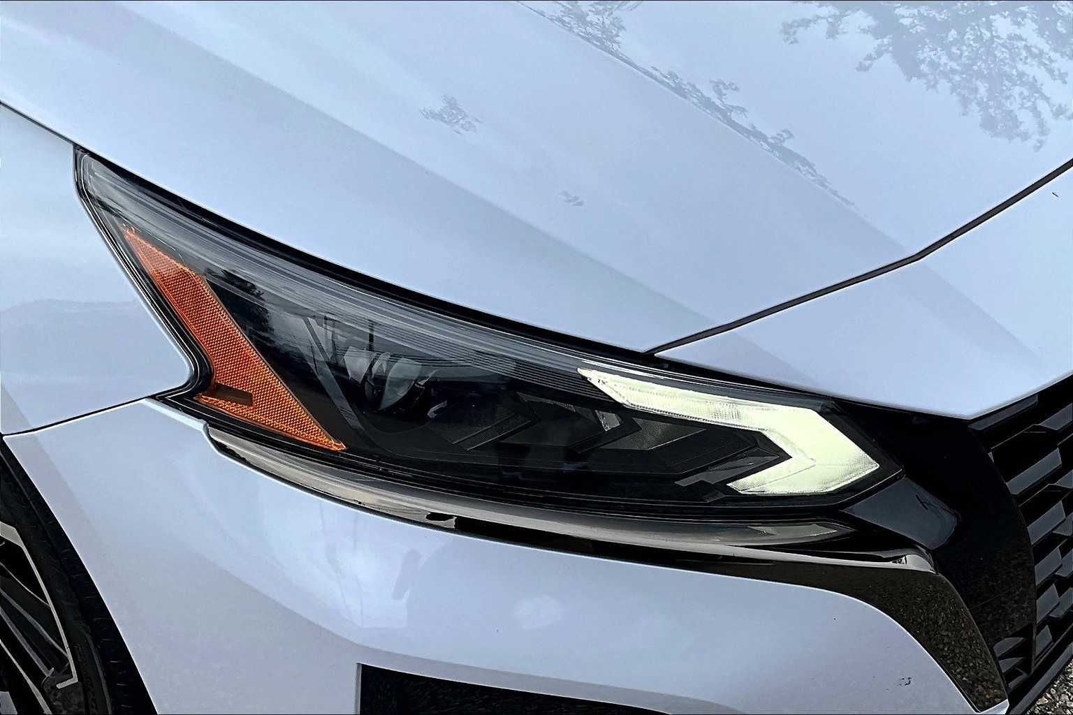 2023 Nissan Altima 2.5 SR - Photo 30