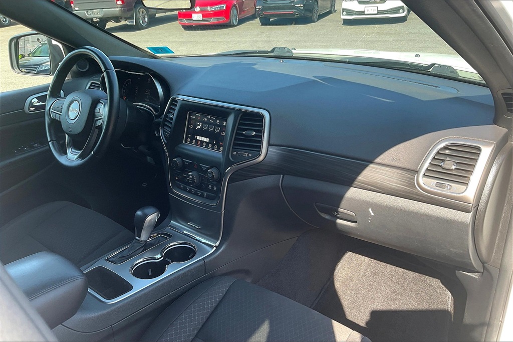 2021 Jeep Grand Cherokee Laredo E - Photo 13