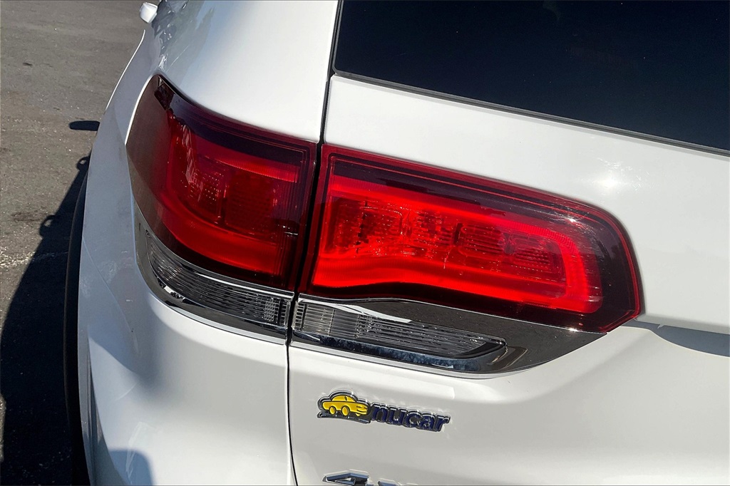 2021 Jeep Grand Cherokee Laredo E - Photo 30
