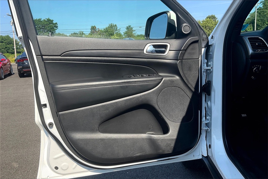 2021 Jeep Grand Cherokee Laredo E - Photo 9