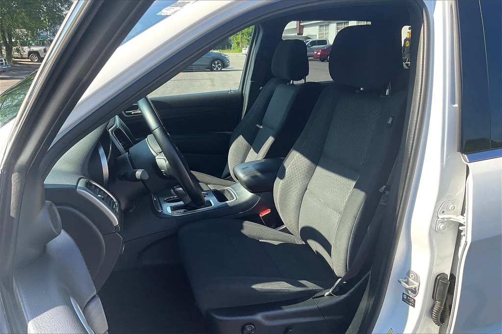 2021 Jeep Grand Cherokee Laredo E - Photo 10